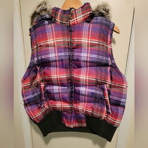 Blue Axes Sleeveless Hooded Puffer Jacket